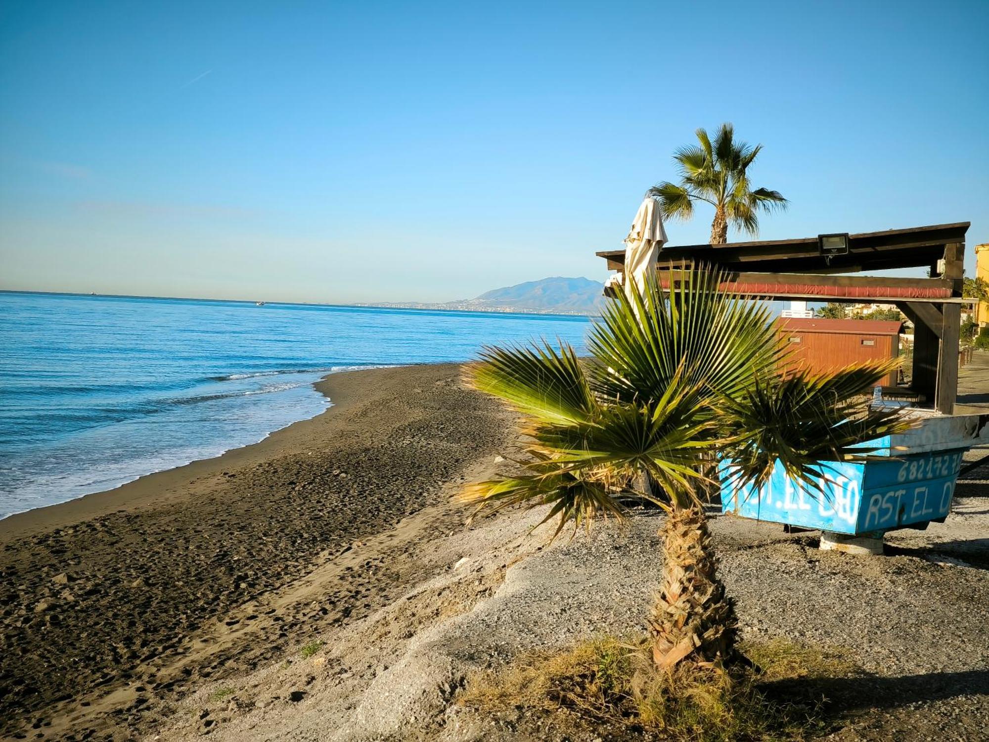 Apartmán Atico Con Piscina, Golf, Vistas Al Mar Torre de Benagalbon Exteriér fotografie
